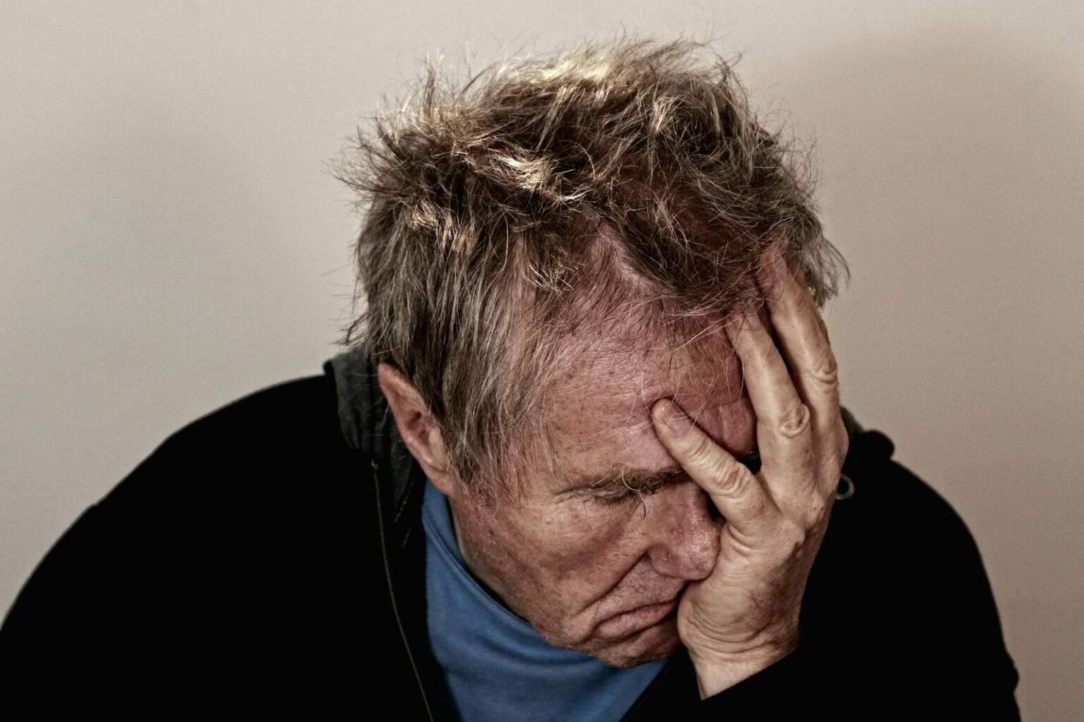 11 Tips to Handle Behavioral Changes in Alzheimer's