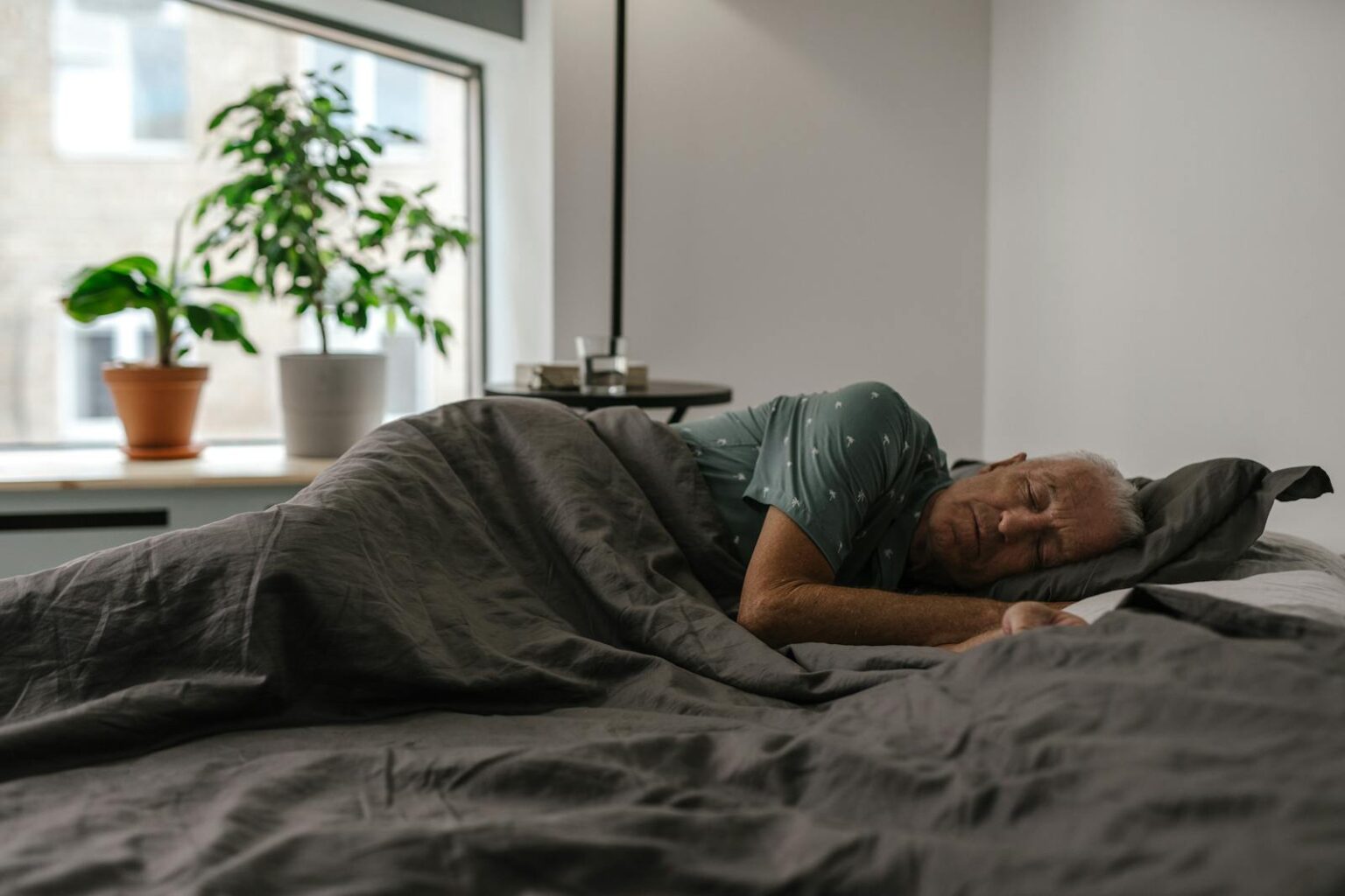 Sleep to Sweep: Deep Rest Cleans Brain Toxins, Cuts Dementia